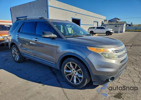2011 Ford Explorer Xlt z USA, uszkodzony, nr VIN 1FMHK7D87BGA73197